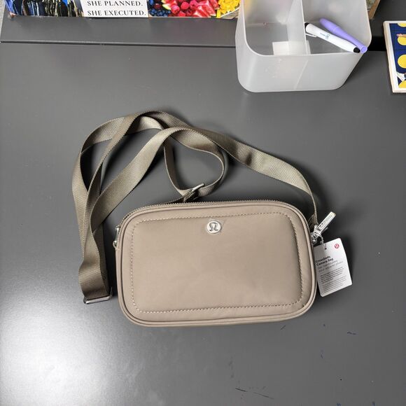 lululemon athletica Handbags - NWT Lululemon Camera Bag